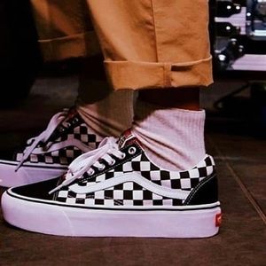 Meet your Posher, Eileen